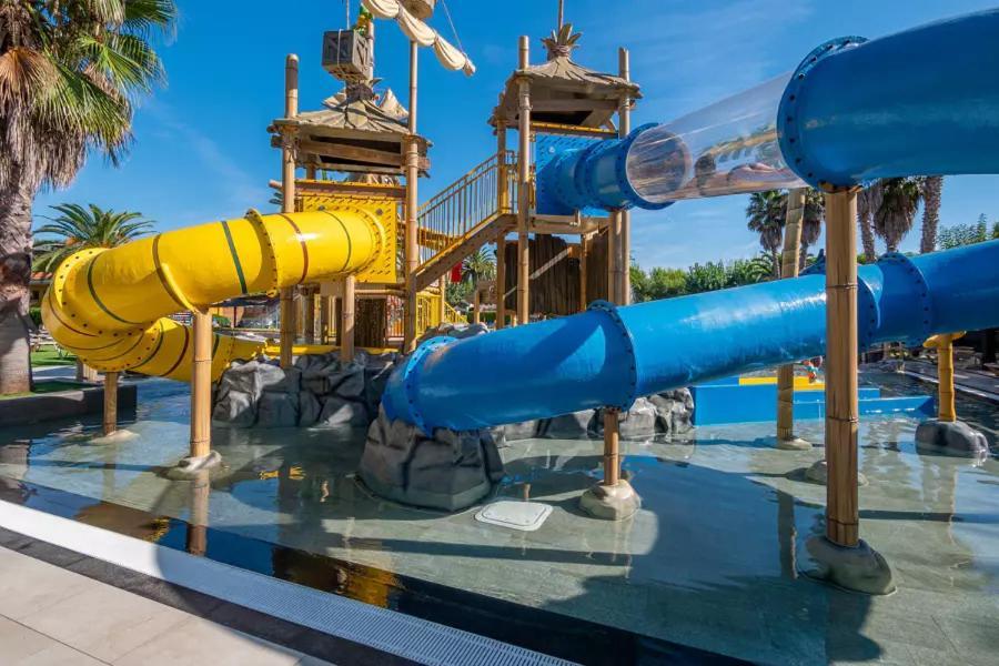 Camping La Masia - Maeva Vacansoleil ブラナス エクステリア 写真